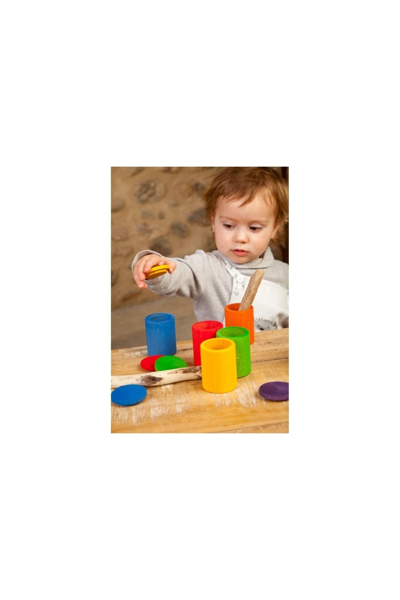 Coloured cups with lid van Grapat | Kids Conceptstore Le Fanfare