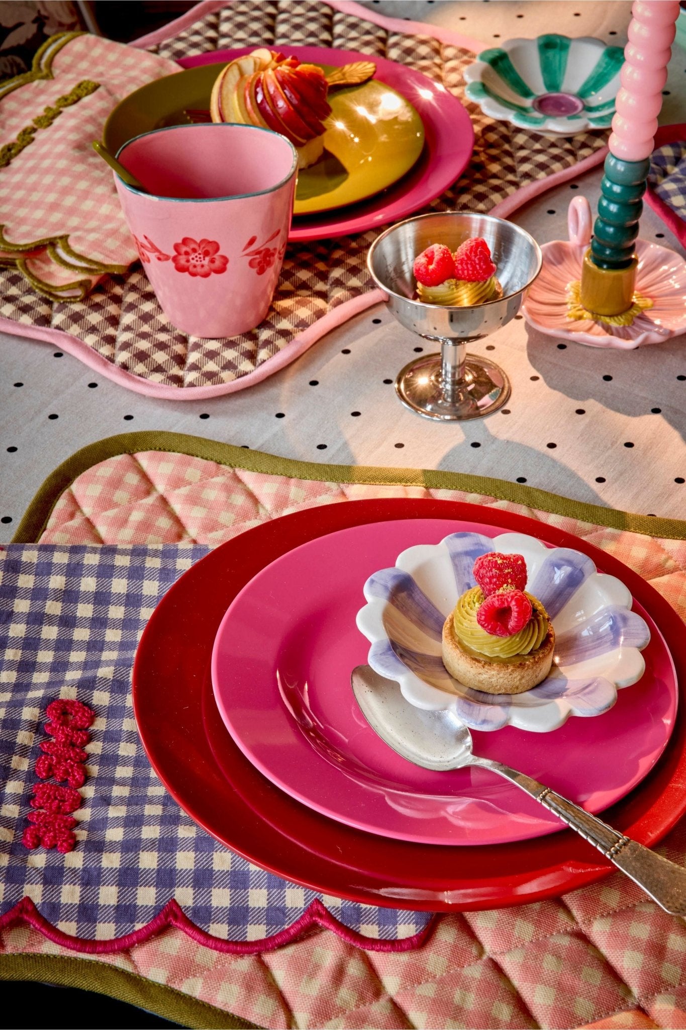 Cotton Napkin in Checks - Soft Raspberry van Rice | Kids Conceptstore Le Fanfare