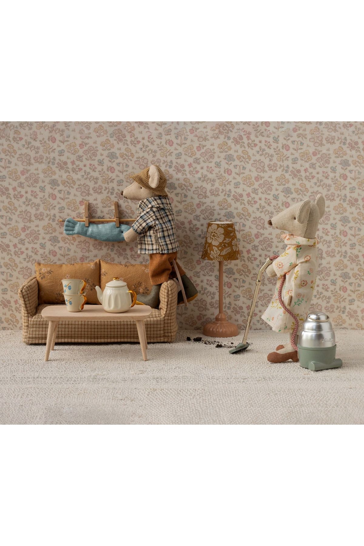 Couch, Mouse - Mable van Maileg | Kids Conceptstore Le Fanfare