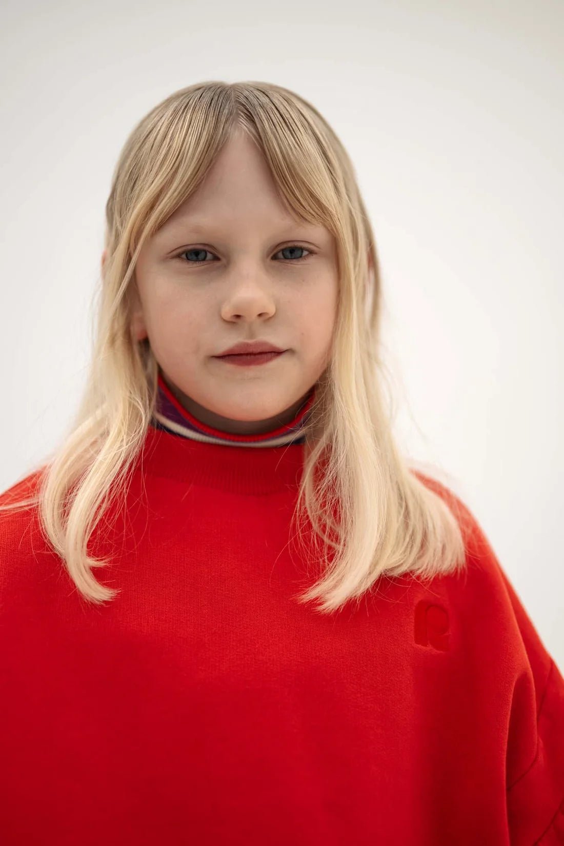 Crop heart sweater - Firecracker red van Repose AMS | Kids Conceptstore Le Fanfare