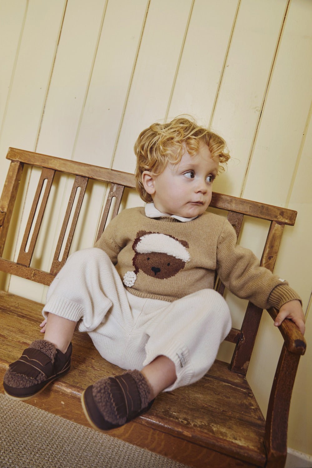 Denn Merino Wool Sweater | Christmas Bear - Latte Melange van Donsje Amsterdam | Kids Conceptstore Le Fanfare