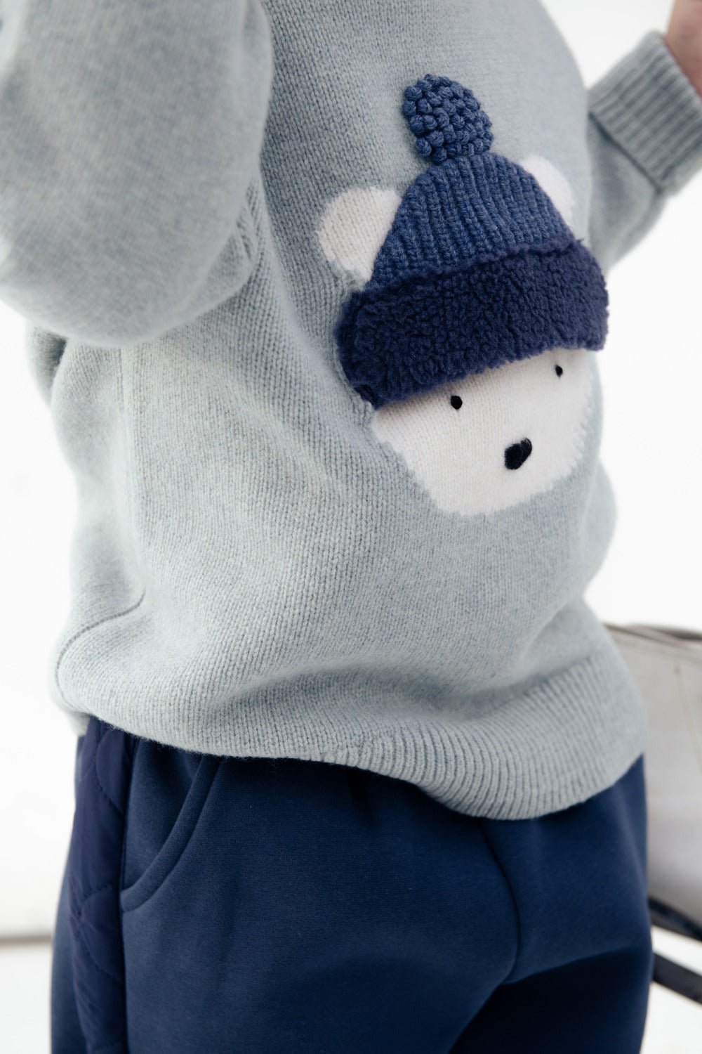 Denn Merino Wool Sweater | Polar Bear - Cloud Blue Melange van Donsje Amsterdam | Kids Conceptstore Le Fanfare