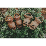 Diedan Bear Cognac Classic Leather van Donsje Amsterdam | Kids Conceptstore Le Fanfare
