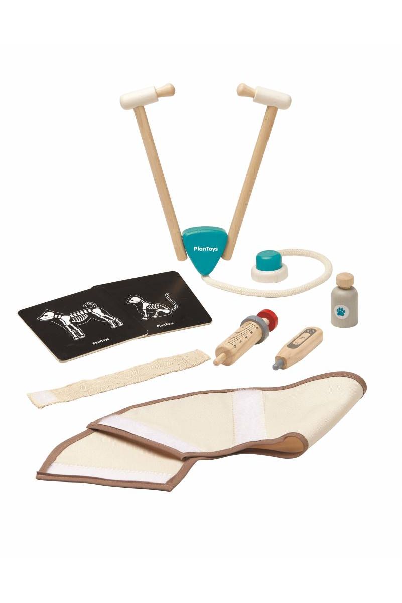 Dierenarts set van Plan Toys | Kids Conceptstore Le Fanfare
