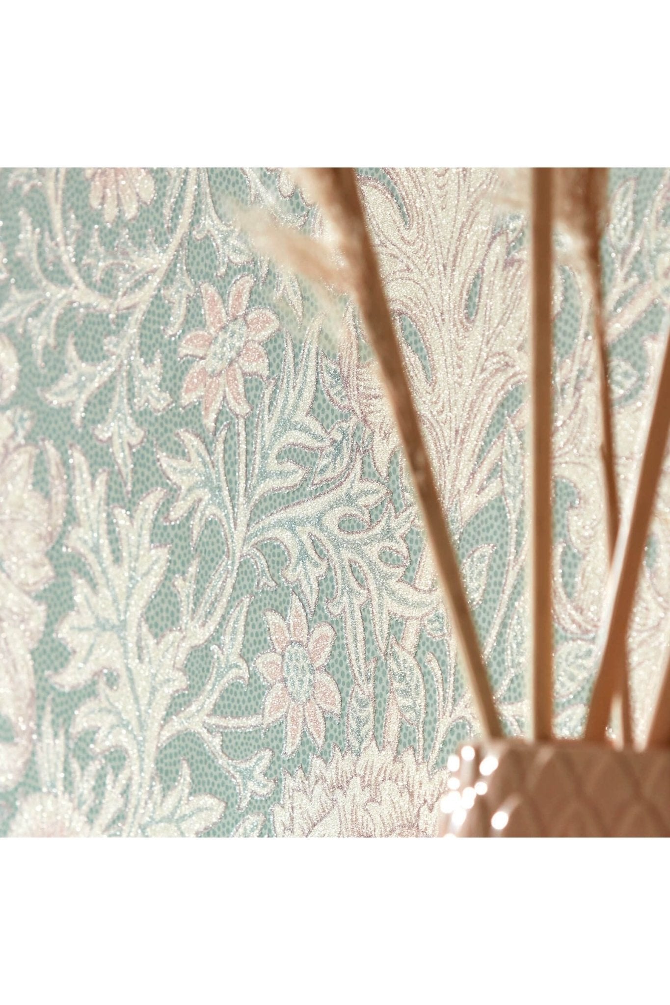 Double Bough Wallpaper - Teal Rose van Morris & Co | Kids Conceptstore Le Fanfare