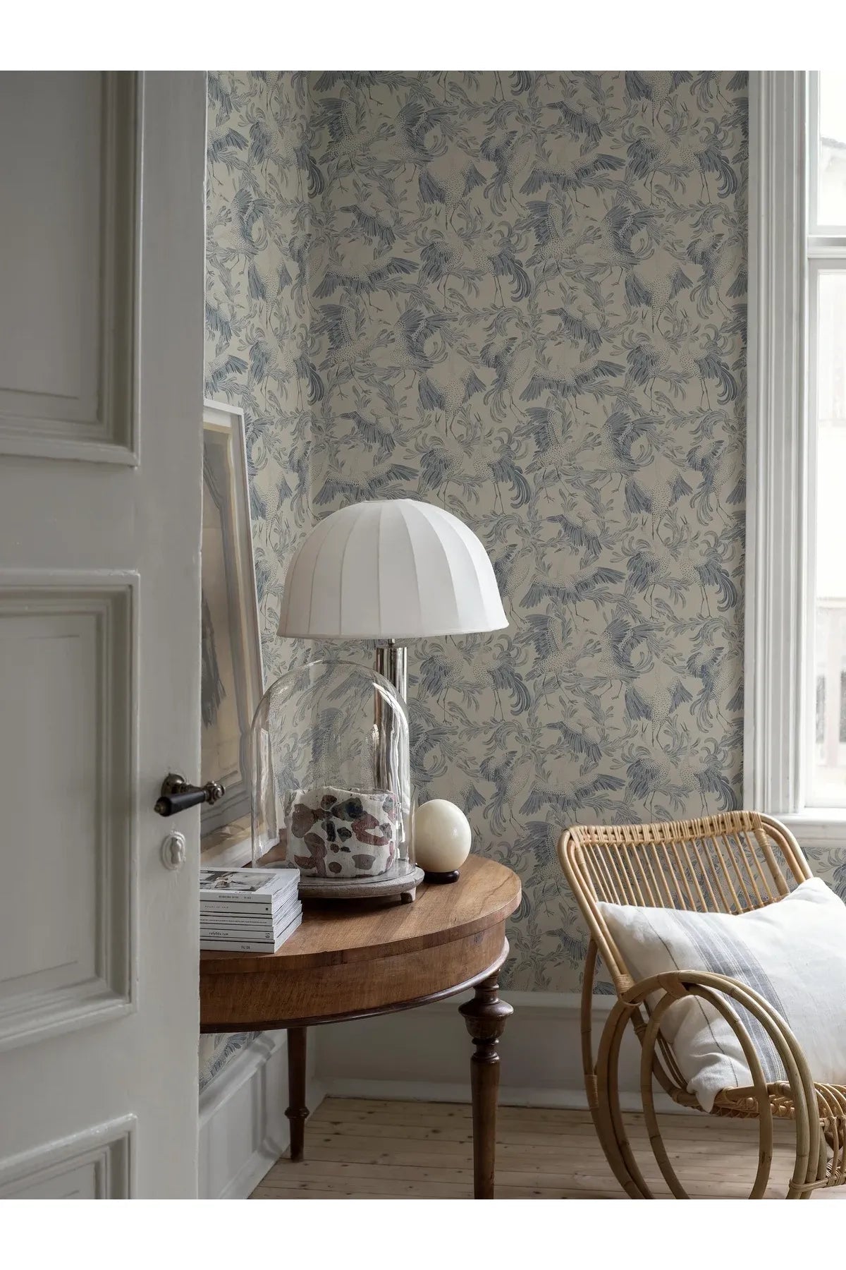 Eastern Simplicity - Dancing Crane - Blue van Boråstapeter | Kids Conceptstore Le Fanfare