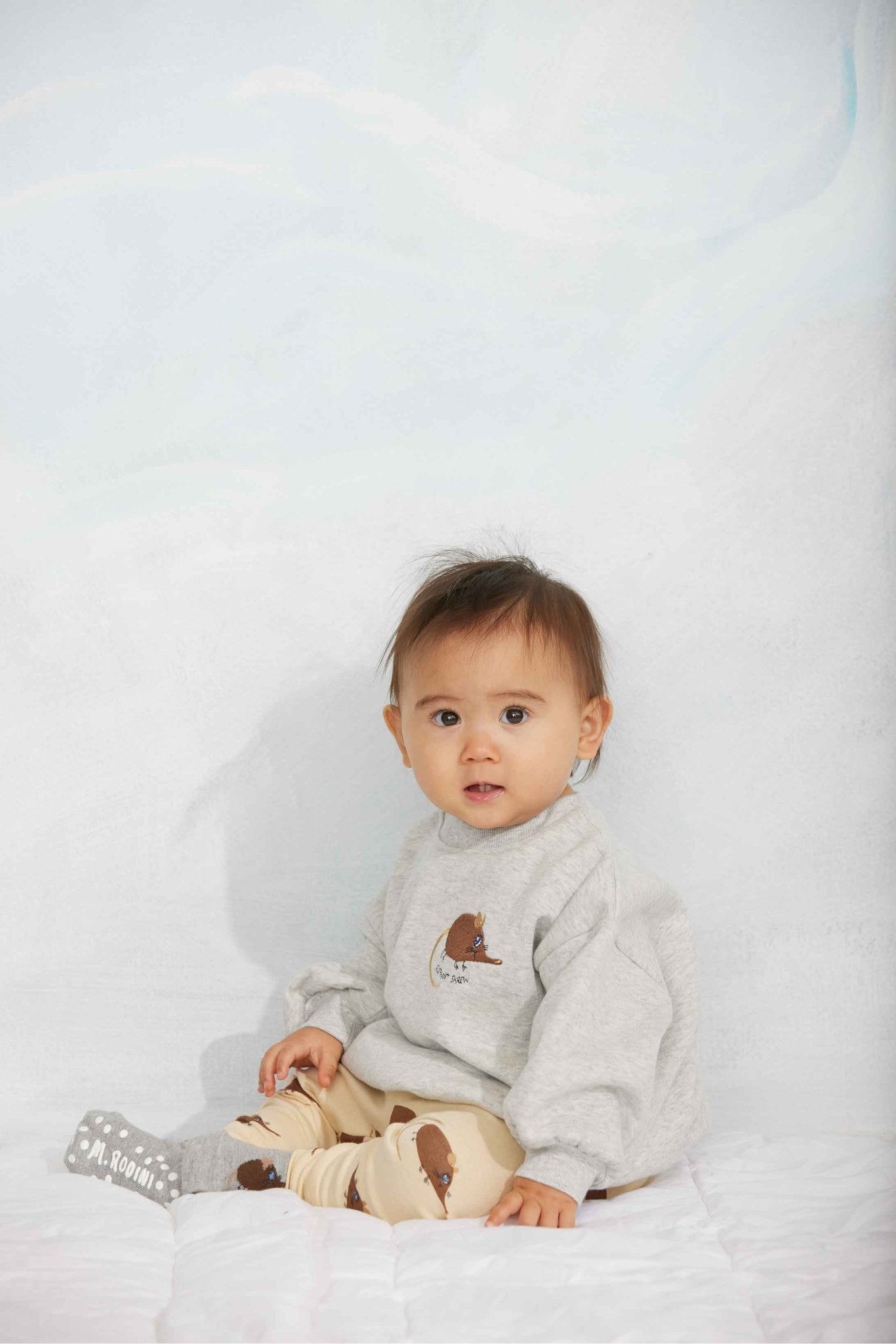Elephant shrew emb sweatshirt - Grey Melange van Mini Rodini | Kids Conceptstore Le Fanfare