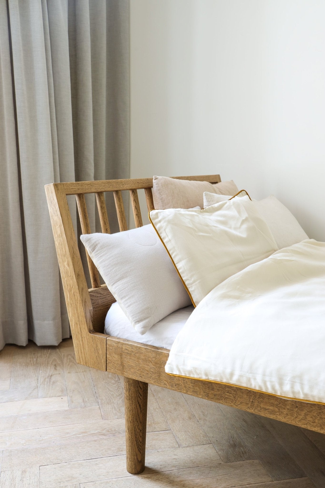 Eli combi adult - Smoked oak van KAS Kopenhagen | Kids Conceptstore Le Fanfare