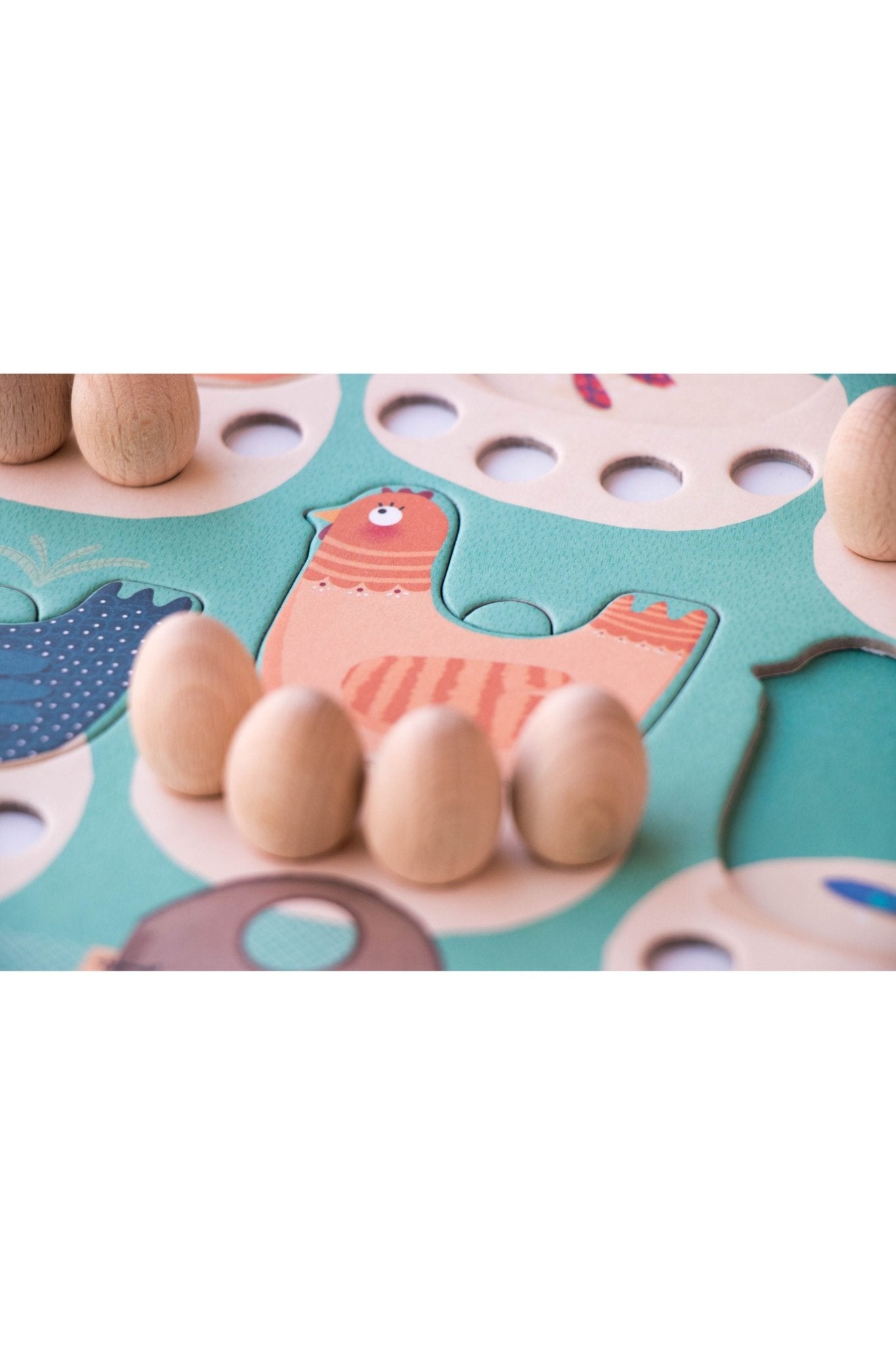 Family Game - Cluck,cluck! the fox! van Londji | Kids Conceptstore Le Fanfare