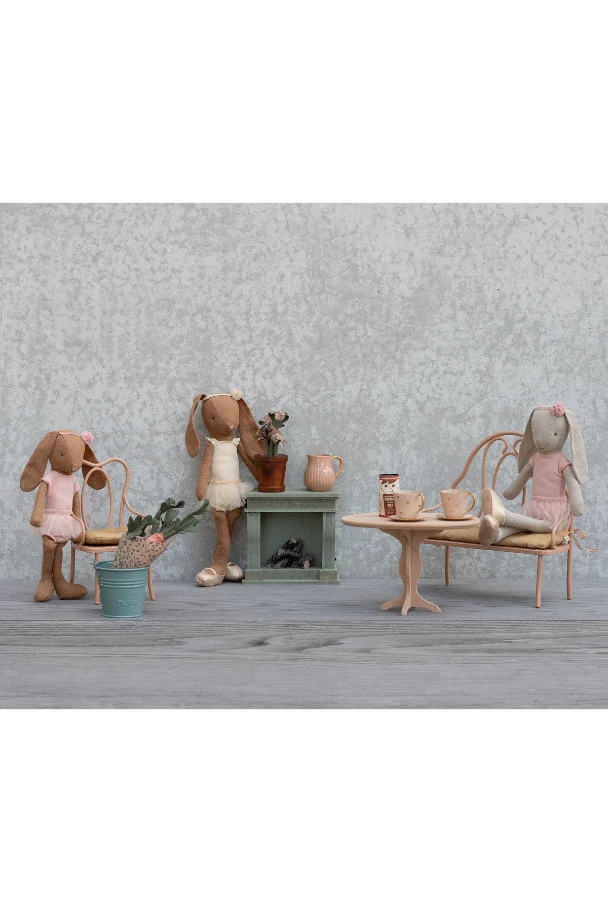 Fireplace, Miniature - Dusty green van Maileg | Kids Conceptstore Le Fanfare