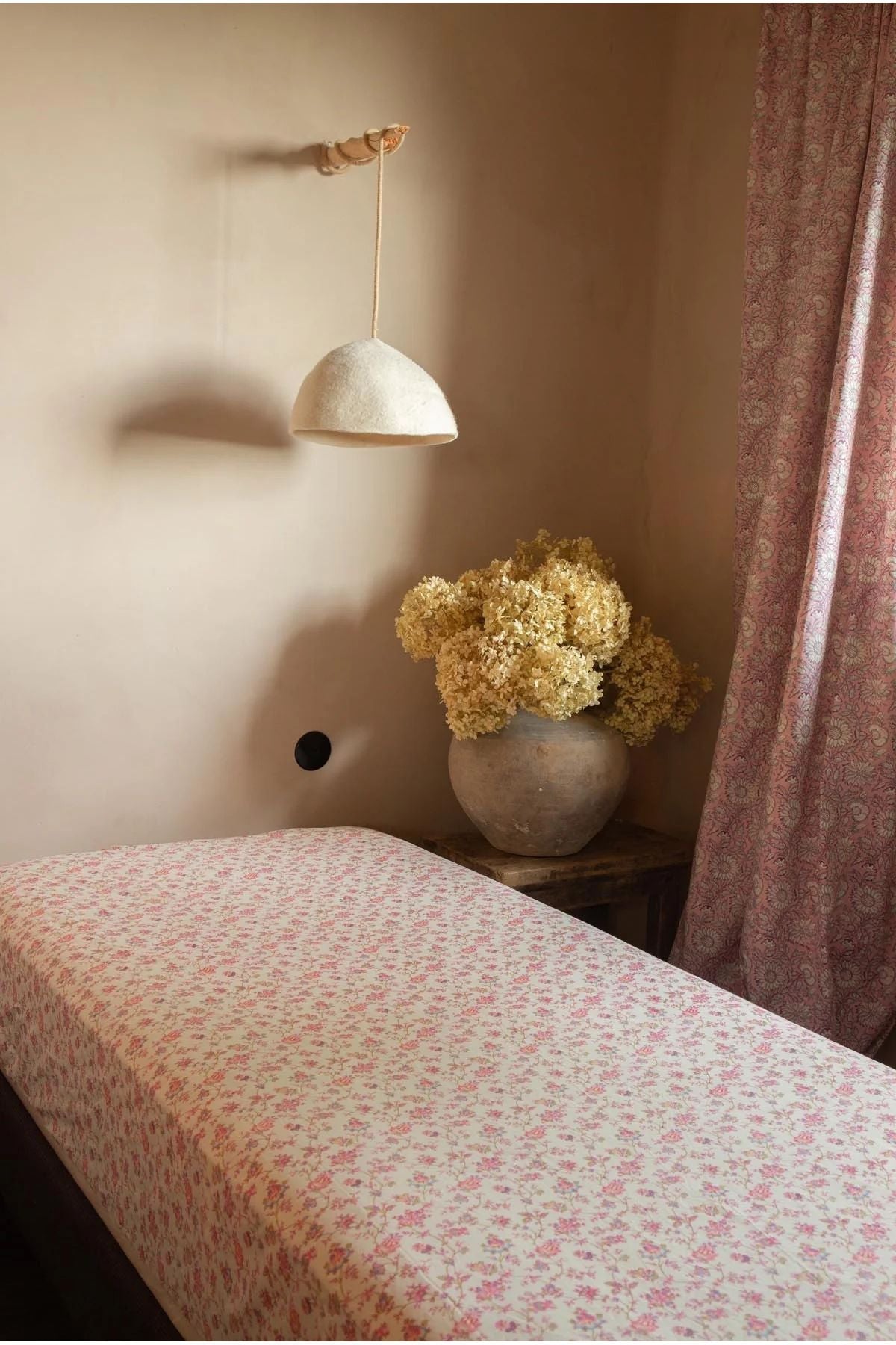 Fitted Sheet Nicole Cream Bucolia Fields van Louise Misha | Kids Conceptstore Le Fanfare