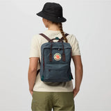 Fjallraven Kånken Koncept - Graphite-Blackberry van Fjallraven | Kids Conceptstore Le Fanfare