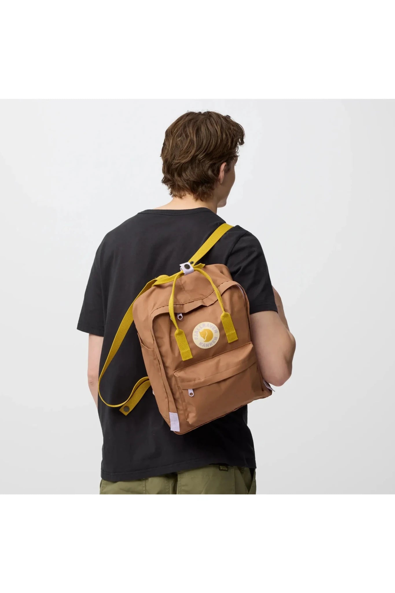 Fjallraven Kånken Koncept - Khaki Dust-Kantarell van Fjallraven | Kids Conceptstore Le Fanfare