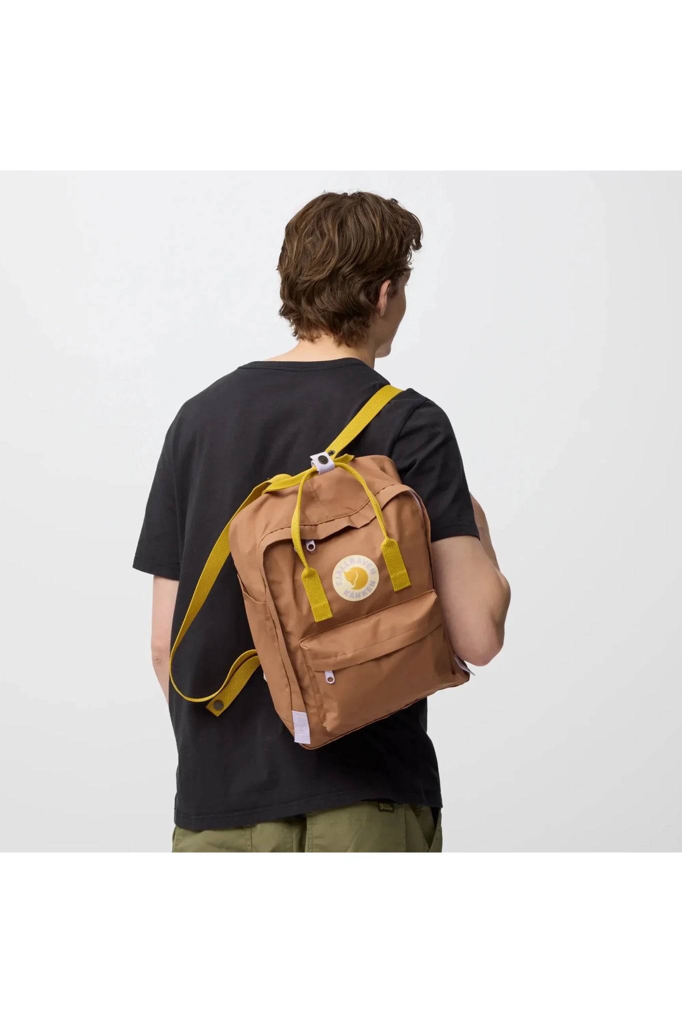 Fjallraven Kånken Koncept - Khaki Dust-Kantarell van Fjallraven | Kids Conceptstore Le Fanfare