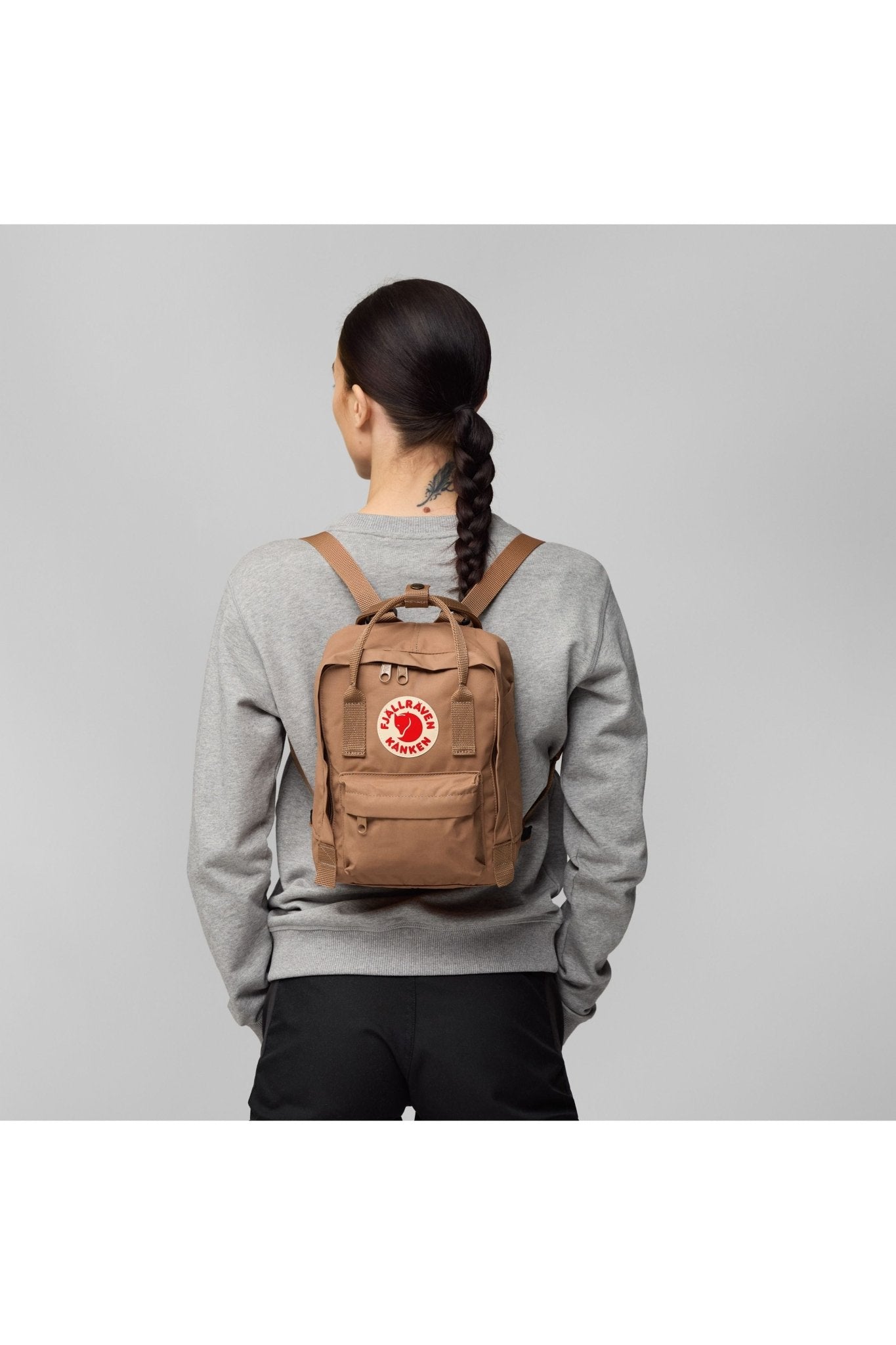 Fjallraven Kanken Mini - Khaki Dust van Fjallraven | Kids Conceptstore Le Fanfare