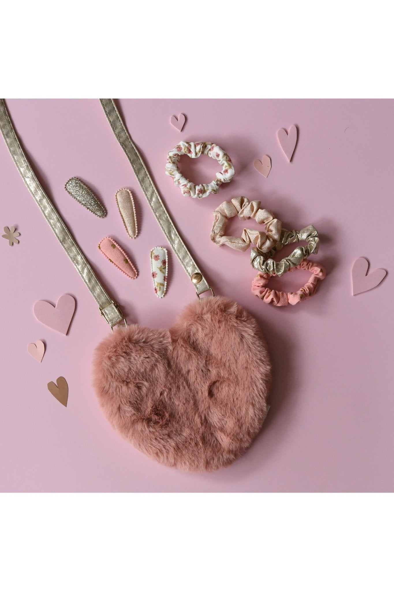 Fluffy Love Heart Bag - Dark Pink van Rockahula | Kids Conceptstore Le Fanfare