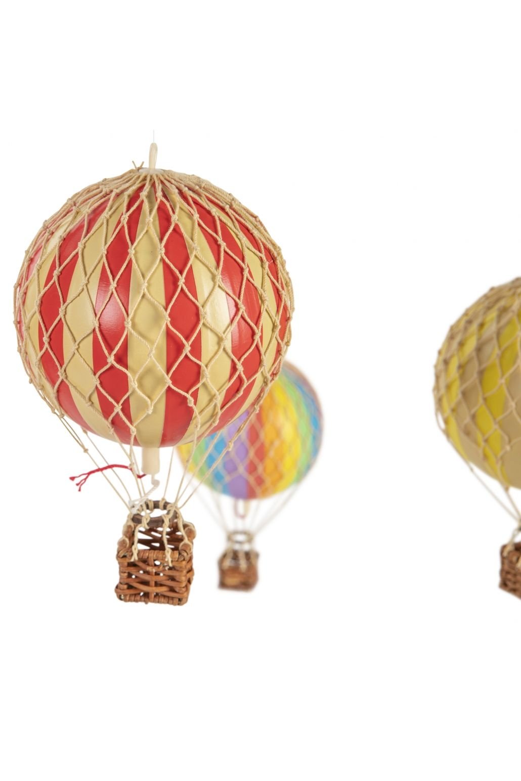 Flying the Skies Mobile - Primary van Authentic Models | Kids Conceptstore Le Fanfare