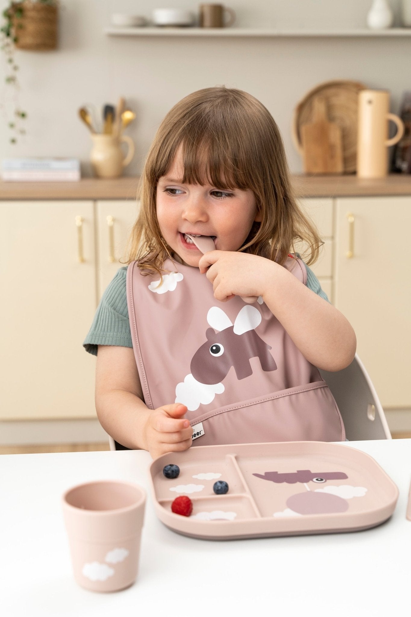 Foodie compartment plate | Happy clouds - Powder van Done by Deer | Kids Conceptstore Le Fanfare