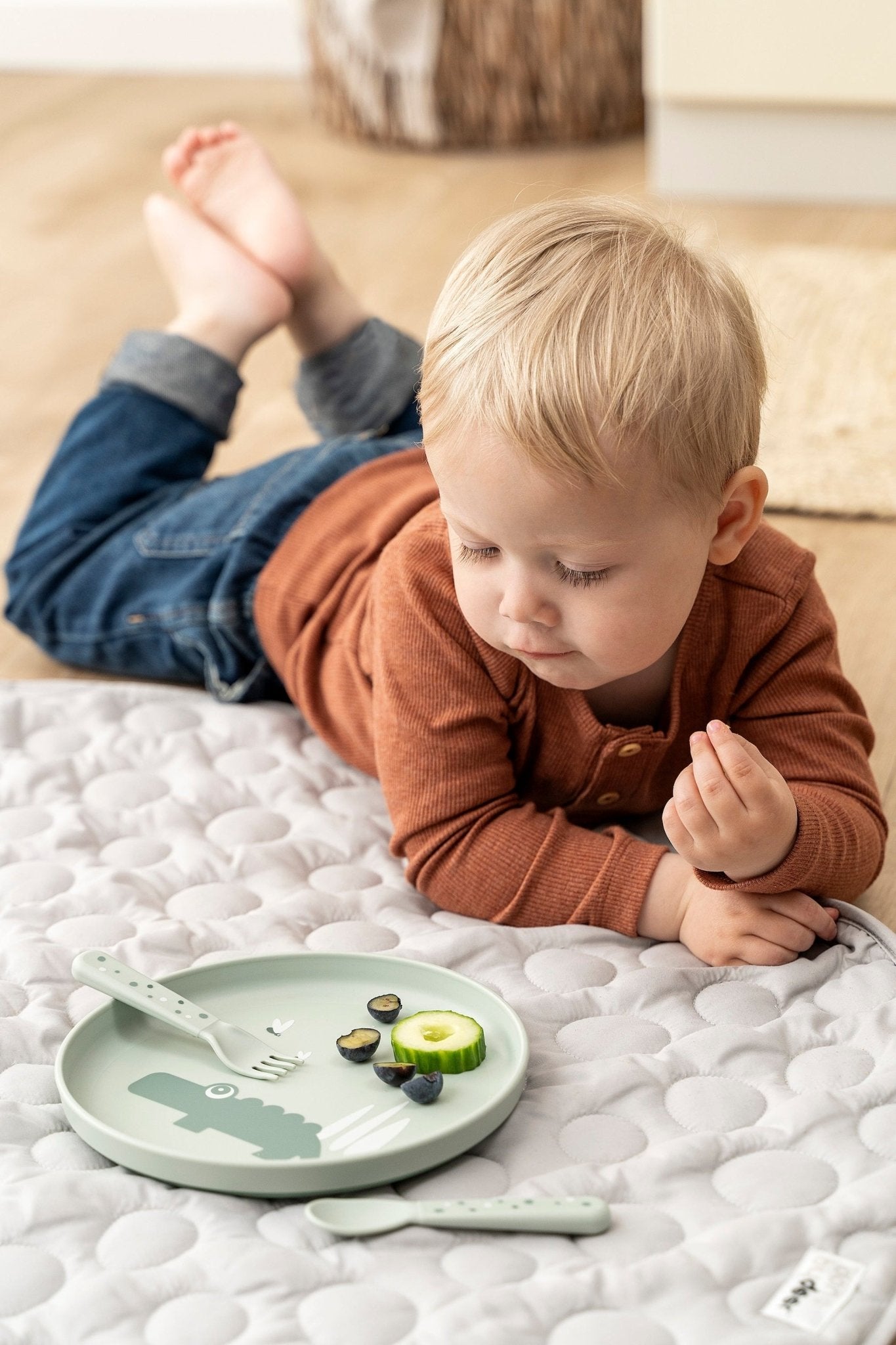 Foodie plate | Croco - Green van Done by Deer | Kids Conceptstore Le Fanfare