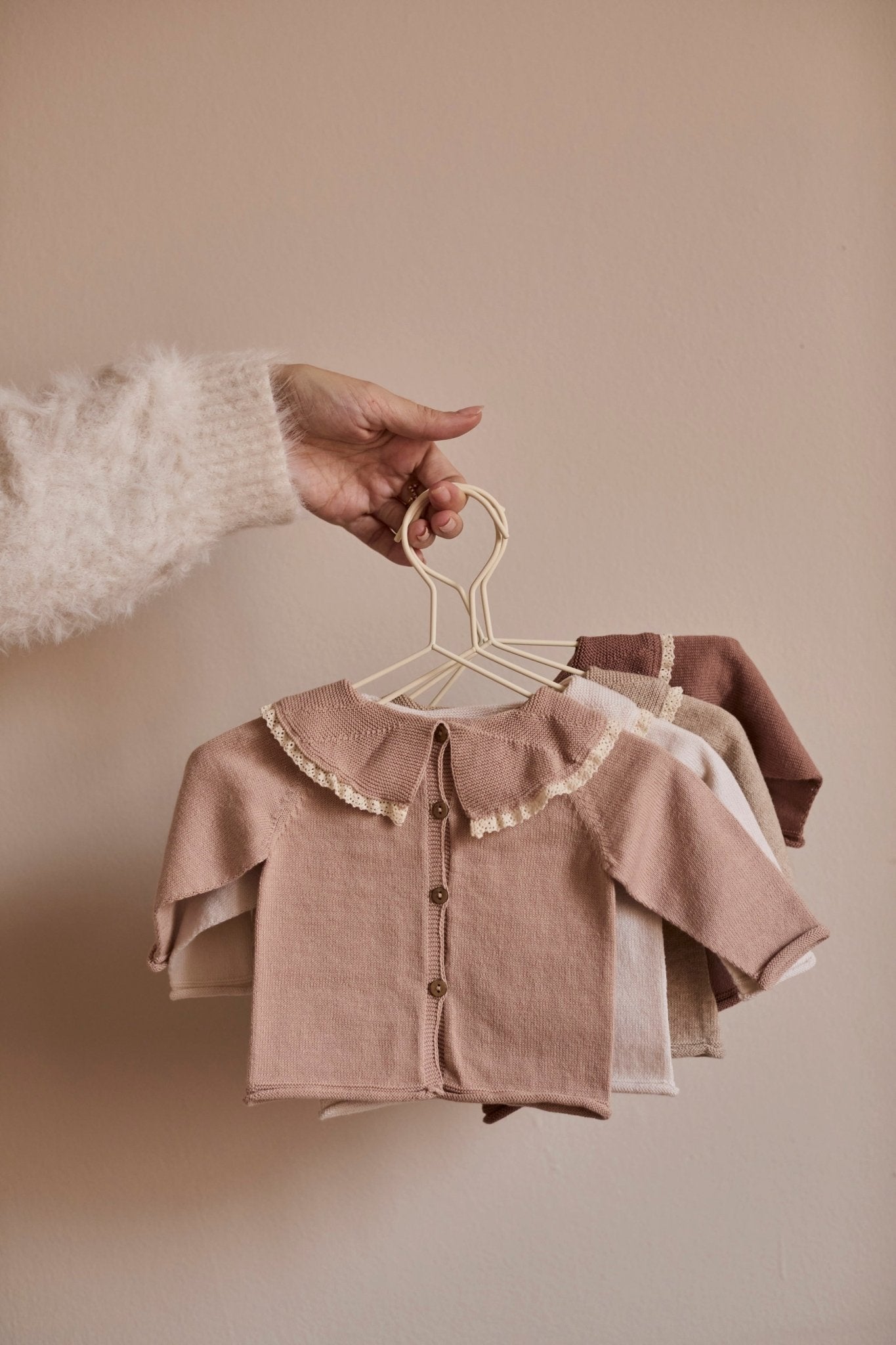 Hedda knitted cardigan - candy van Li&me | Kids Conceptstore Le Fanfare