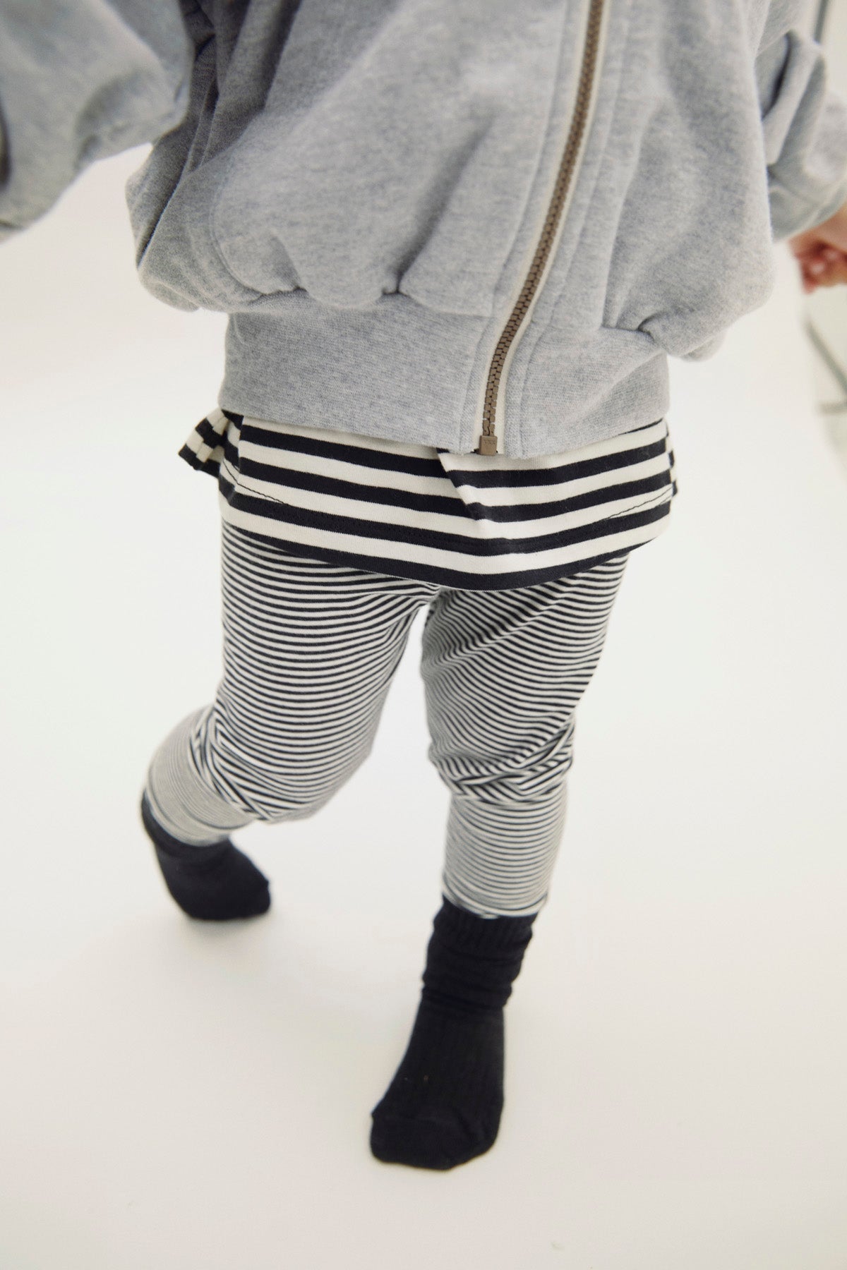 Hooded Cardigan w/ Zip | Grey Melange van Gray Label | Kids Conceptstore Le Fanfare