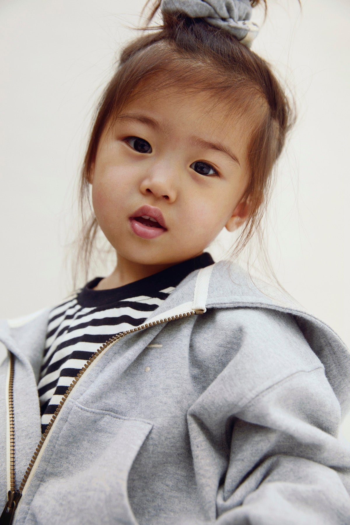 Hooded Cardigan w/ Zip | Grey Melange van Gray Label | Kids Conceptstore Le Fanfare