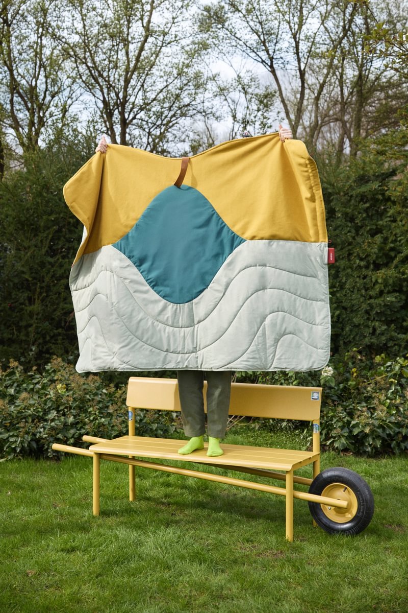 Huge Hug - Core Dawn Special | Weltevree x Stoov van Weltevree | Kids Conceptstore Le Fanfare