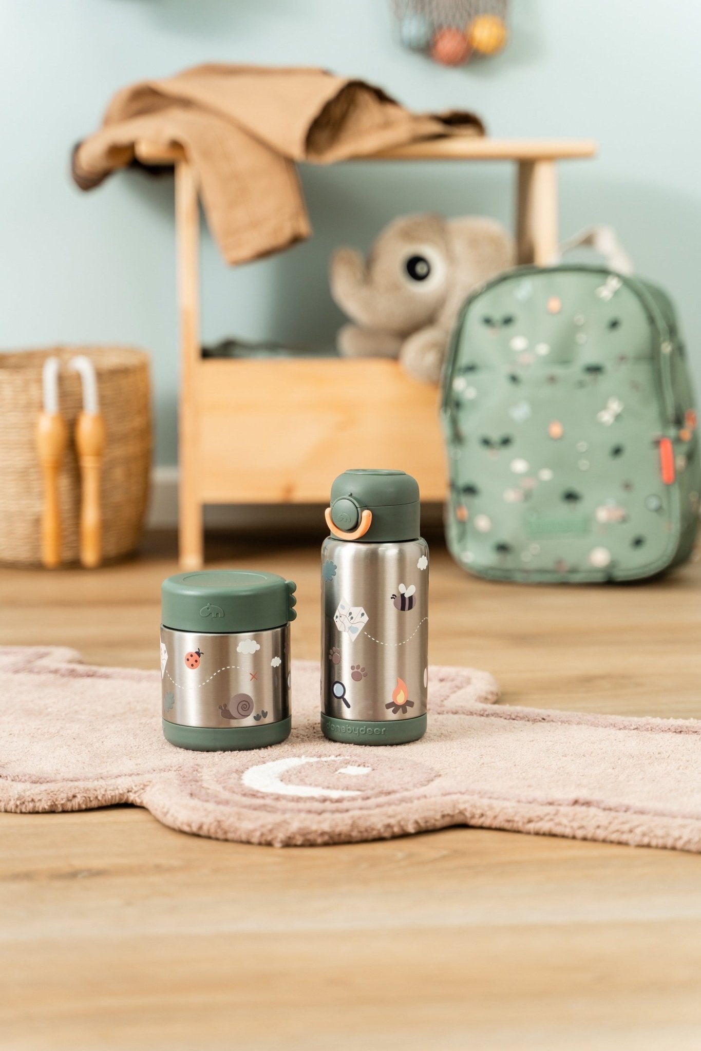 Insulated straw bottle | Tiny trails - Green van Done by Deer | Kids Conceptstore Le Fanfare
