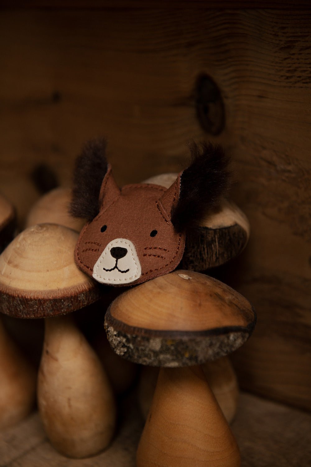 Josy Exclusive Hairclip | Fluffy Squirrel - Walnut Nubuck van Donsje Amsterdam | Kids Conceptstore Le Fanfare