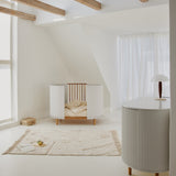 Kai baby cot - Cream oak van KAS Kopenhagen | Kids Conceptstore Le Fanfare