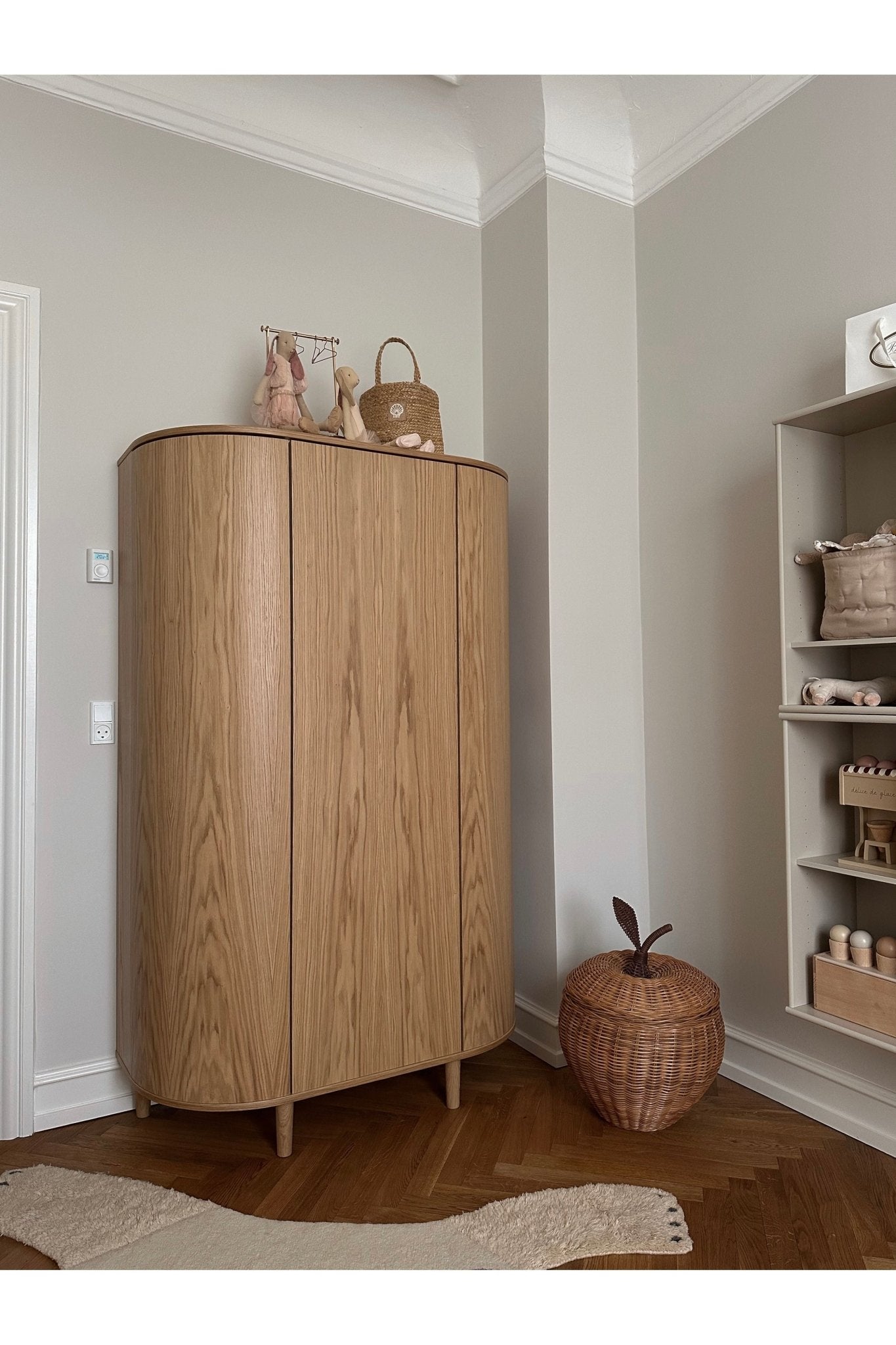 Kai wardrobe - Oak van KAS Kopenhagen | Kids Conceptstore Le Fanfare