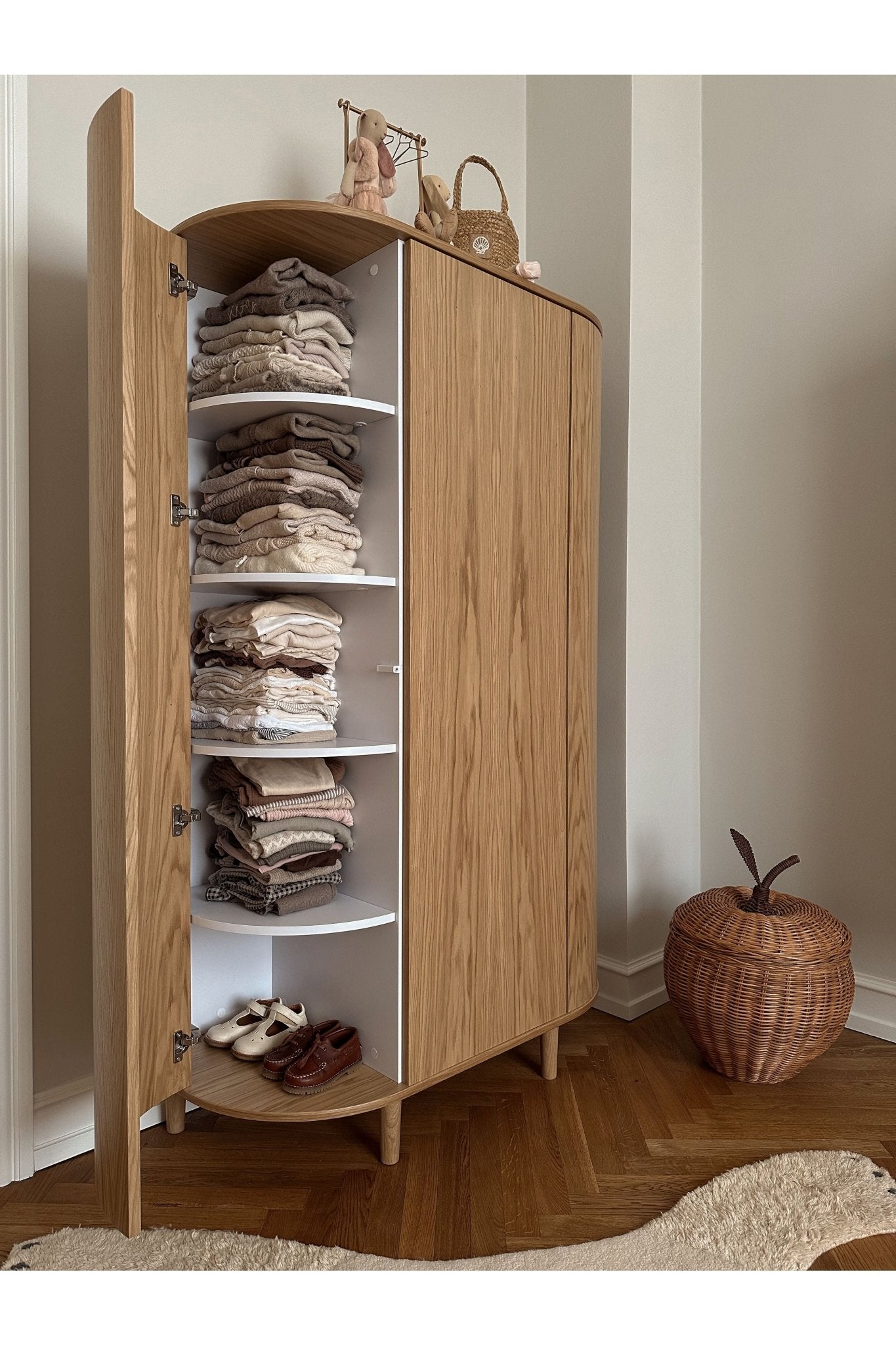 Kai wardrobe - Oak van KAS Kopenhagen | Kids Conceptstore Le Fanfare