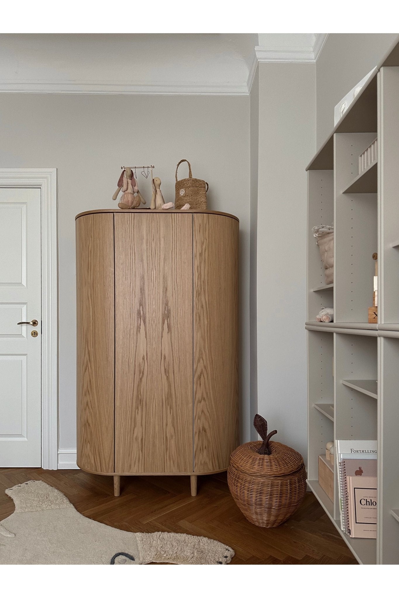 Kai wardrobe - Oak van KAS Kopenhagen | Kids Conceptstore Le Fanfare