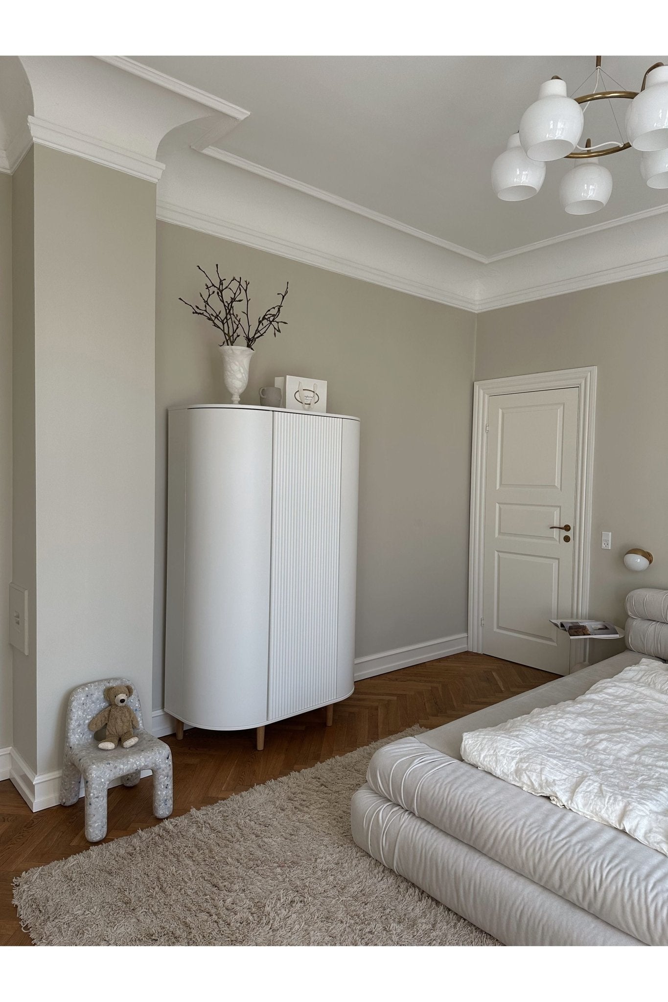 Kai wardrobe - White van KAS Kopenhagen | Kids Conceptstore Le Fanfare