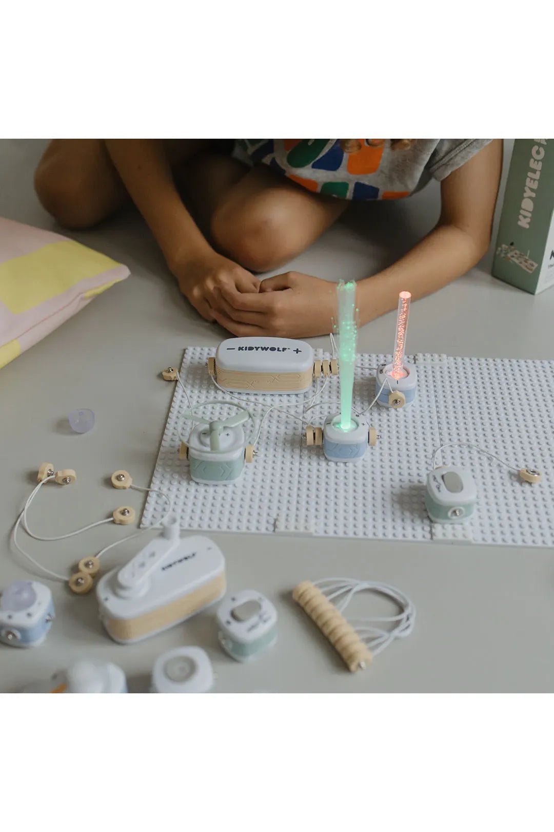 Kidywolf Kidyelec-expert - 18 Pieces van Kidywolf | Kids Conceptstore Le Fanfare