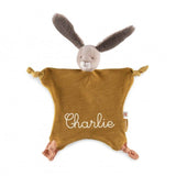 Knuffel konijn oker Trois Petits Lapins van Moulin Roty | Kids Conceptstore Le Fanfare