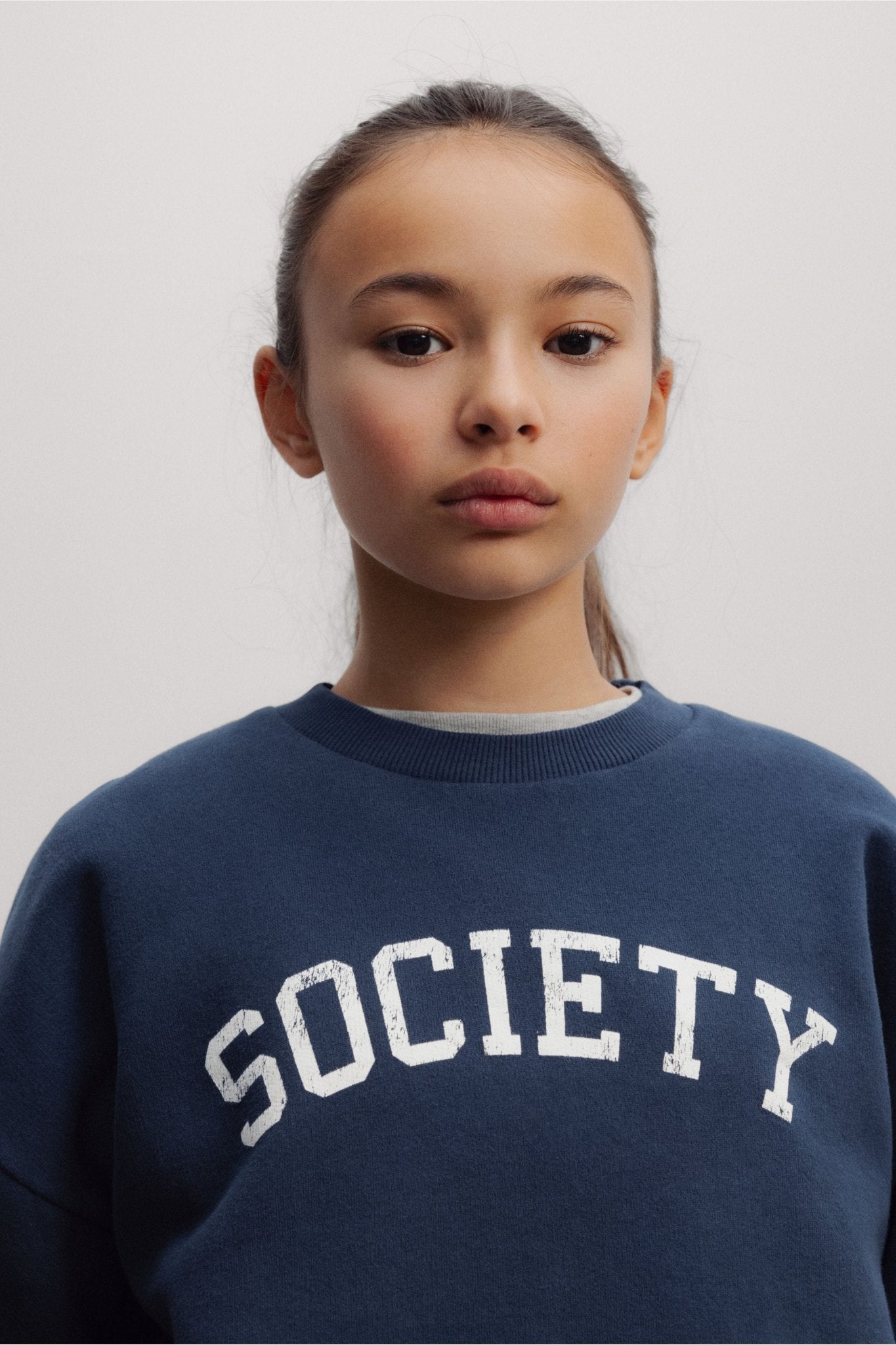 Lea Teen Sweatshirt Black Iris van The New Society | Kids Conceptstore Le Fanfare