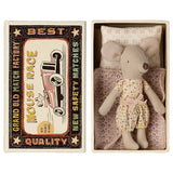 Little Sister Mouse In Matchbox van Maileg | Kids Conceptstore Le Fanfare