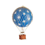 Luchtballon Travels Light - Blue Stars van Authentic Models | Kids Conceptstore Le Fanfare