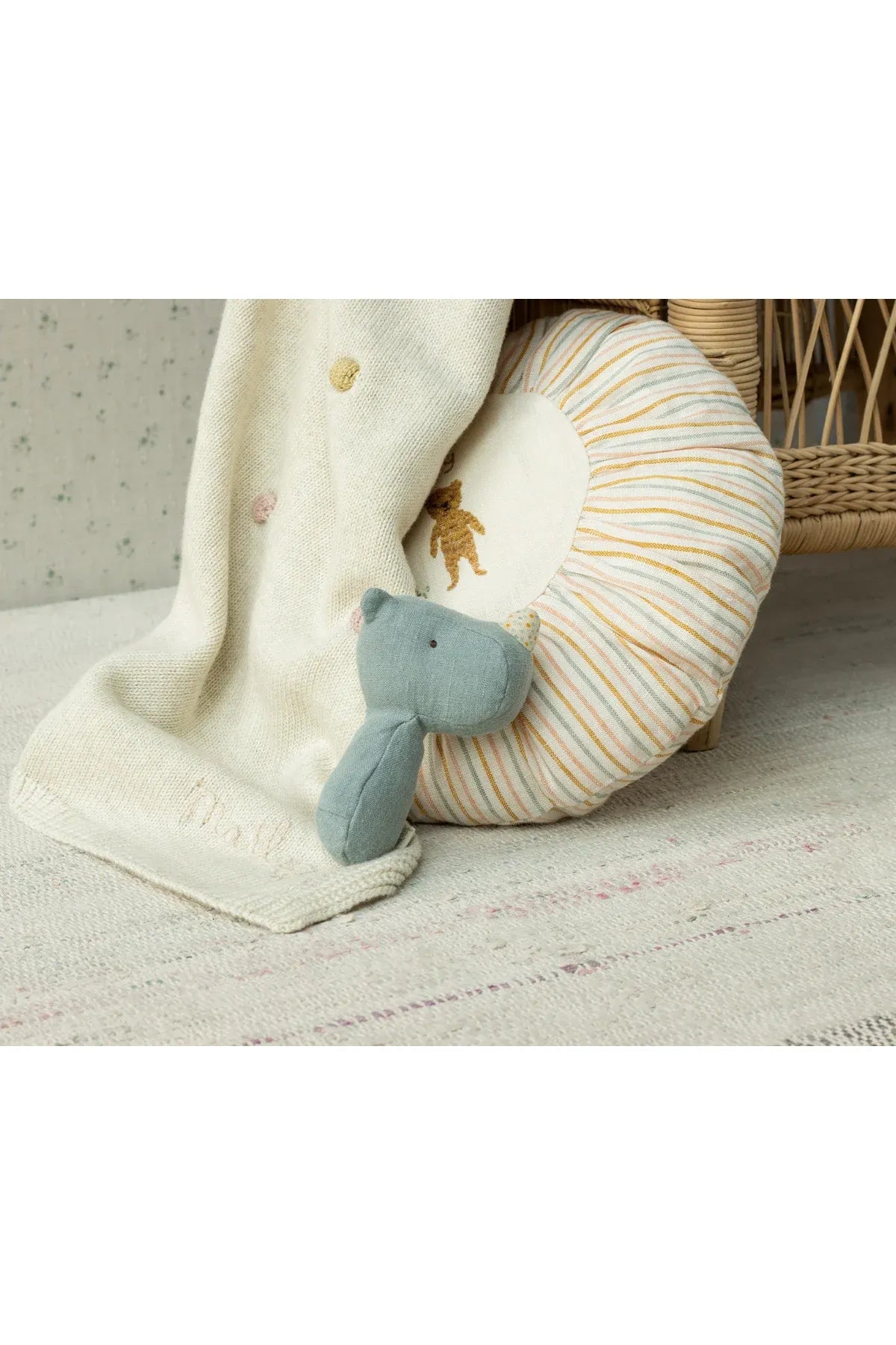 Lullaby friends, Rhino rattle - Dusty blue van Maileg | Kids Conceptstore Le Fanfare