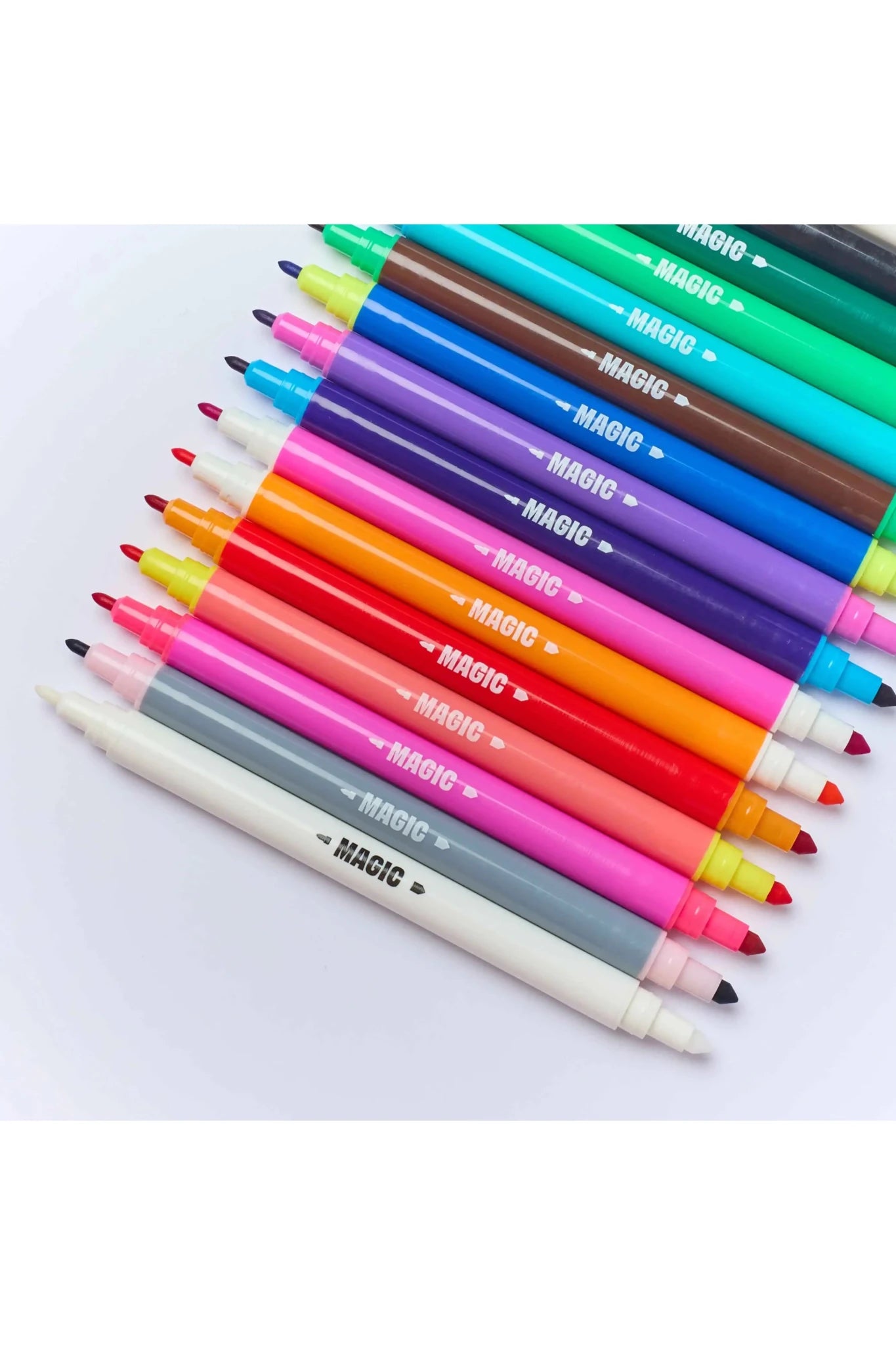 Magic Twist - 16 Magic Markers van OMY | Kids Conceptstore Le Fanfare