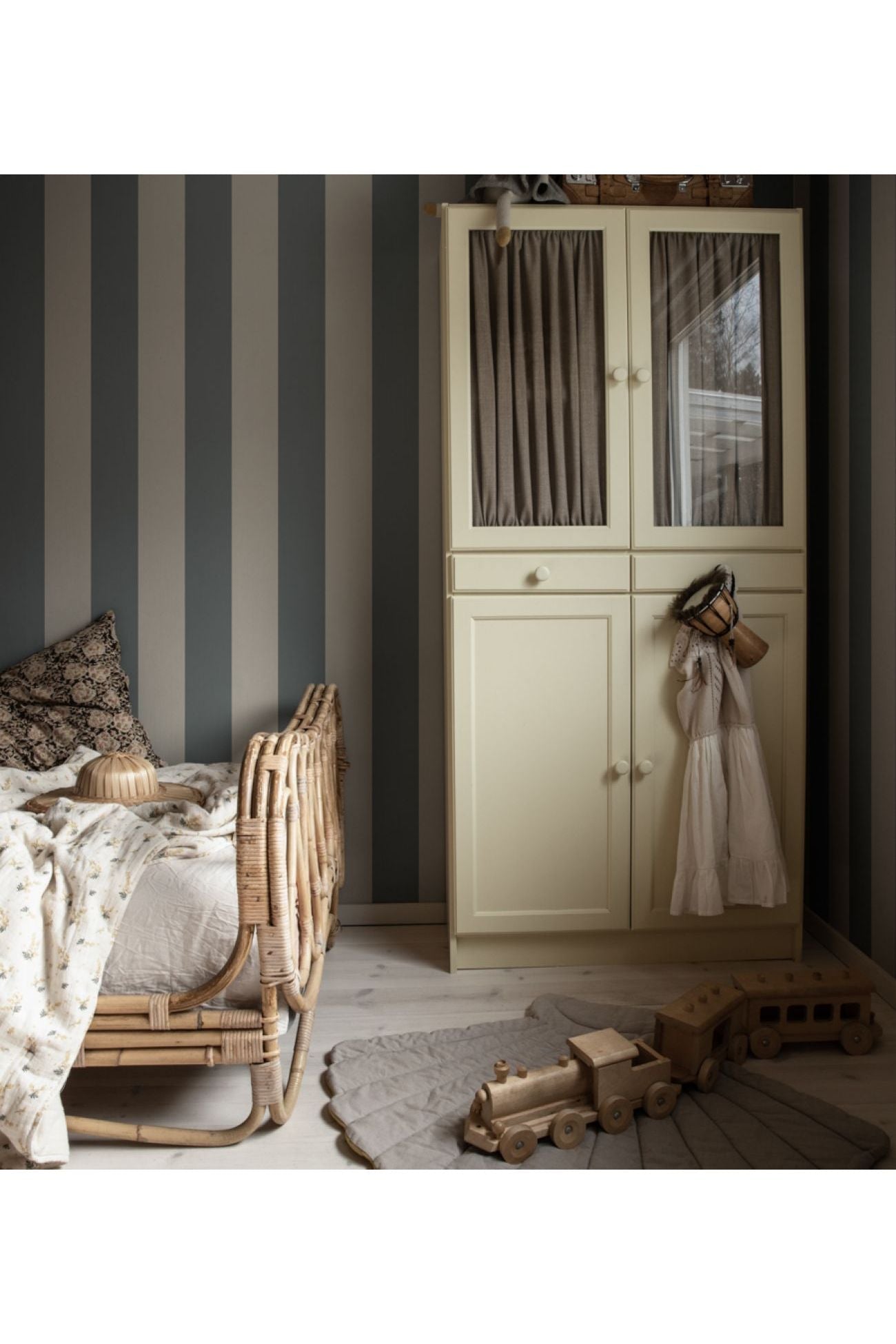 Magnus, Indigo Blue van Sandberg | Kids Conceptstore Le Fanfare