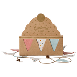 Maileg Garland, 10 Flags - 115 Cm van Maileg | Kids Conceptstore Le Fanfare