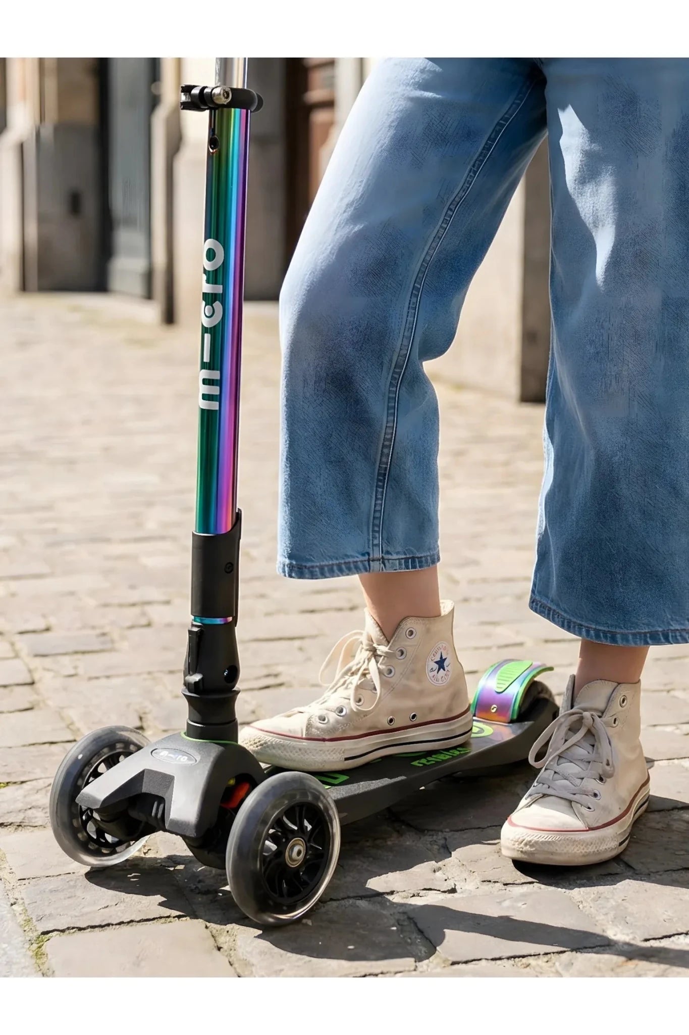 Maxi Micro Foldable LED Neochrome green van Micro Step | Kids Conceptstore Le Fanfare
