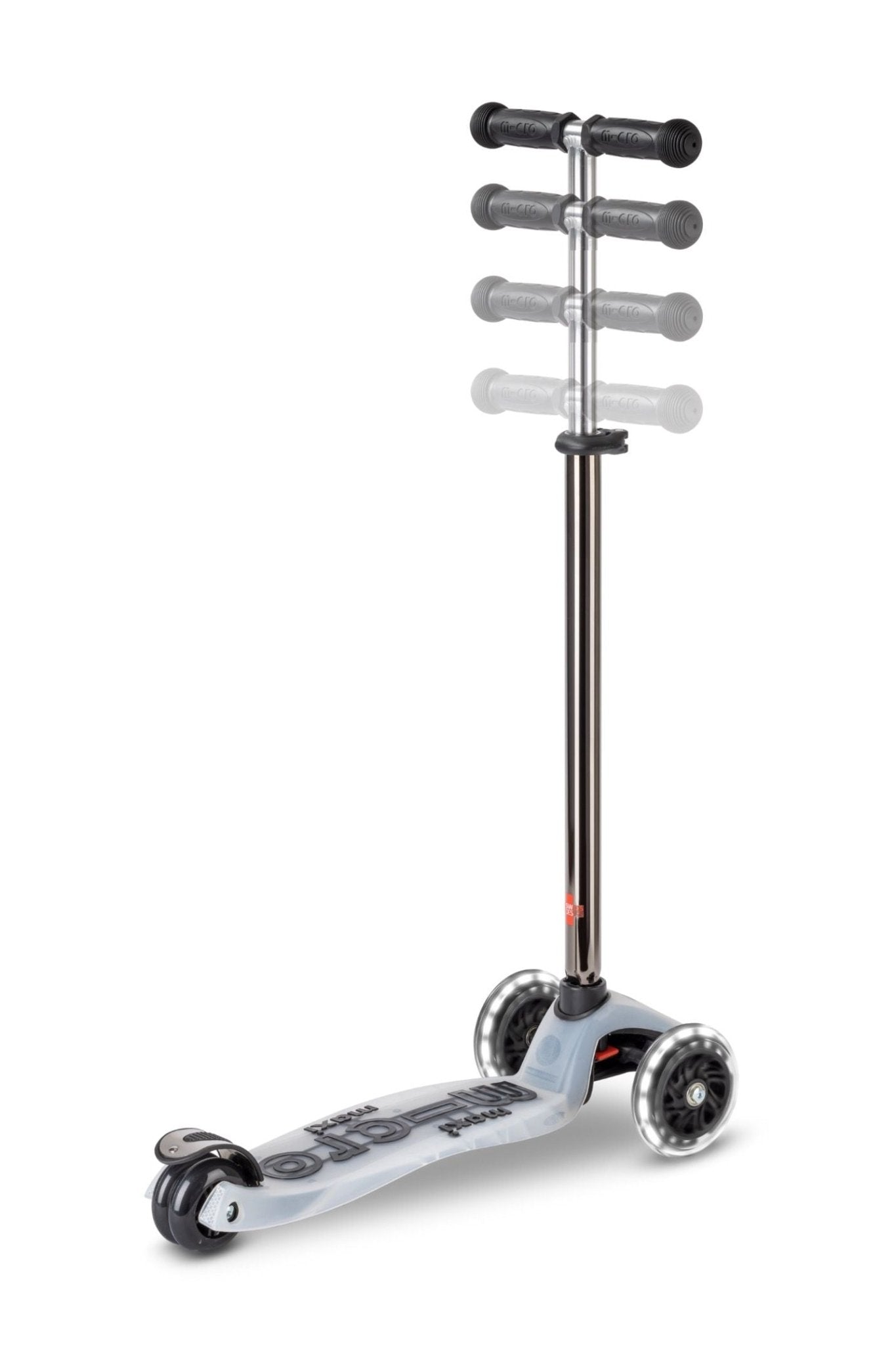 Maxi Micro Step Deluxe Flux LED Neochrome Black van Micro Step | Kids Conceptstore Le Fanfare