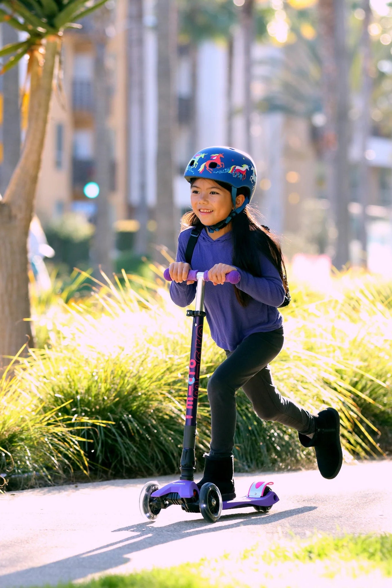 Maxi Micro Step Foldable LED Purple van Micro Step | Kids Conceptstore Le Fanfare