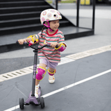 Micro Helm Doodle Dot van Micro Step | Kids Conceptstore Le Fanfare