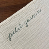 midi towel . petit garcon . sage green van atelier an.nur | Kids Conceptstore Le Fanfare