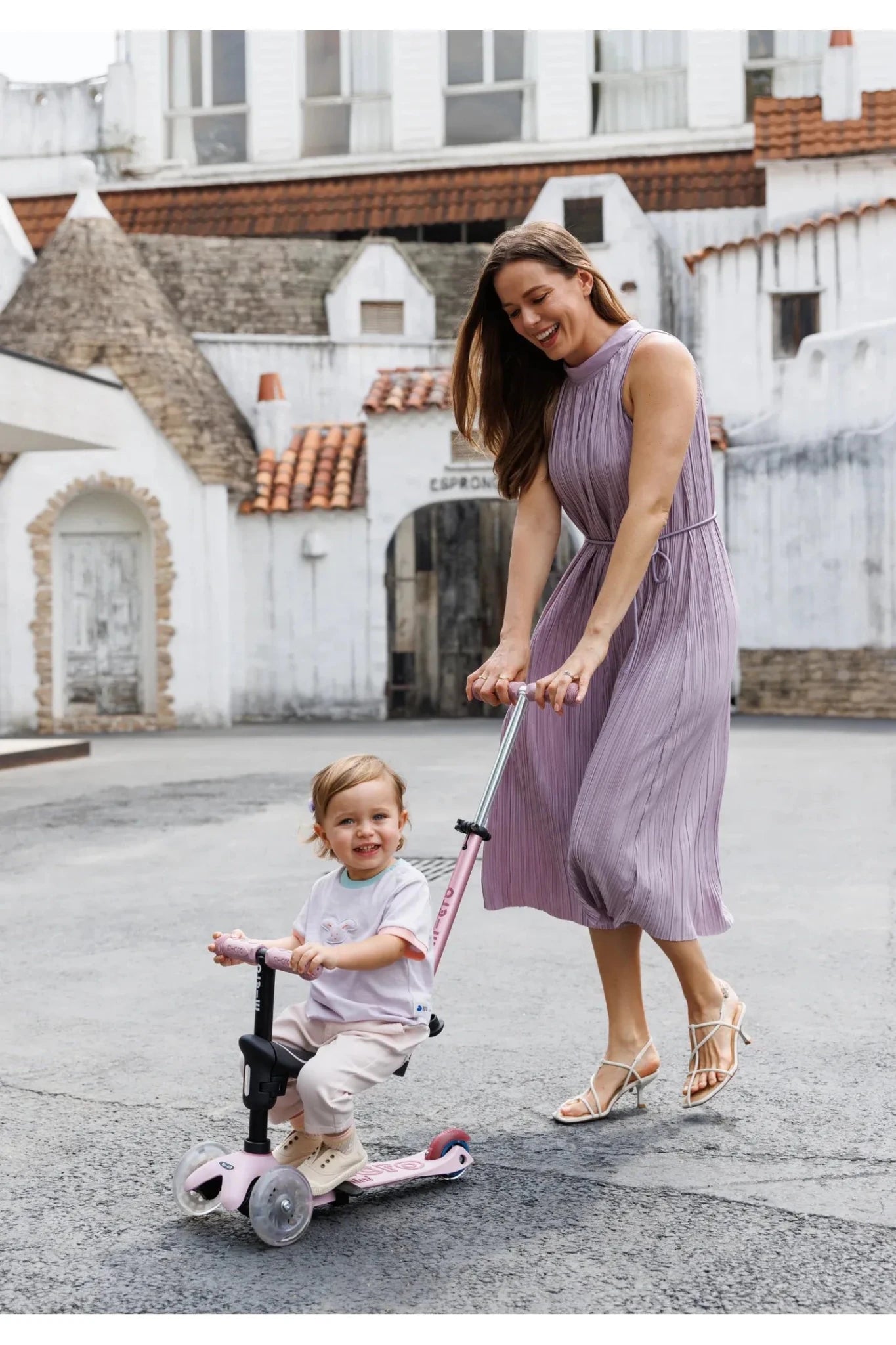 Mini Micro 6in1 Rock & Go LED roze van Micro Step | Kids Conceptstore Le Fanfare