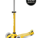Mini Micro step Deluxe LED Geel van Micro Step | Kids Conceptstore Le Fanfare